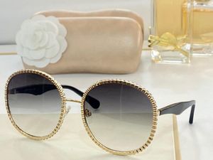 Gafas de sol para mujer para mujer Hombre Gafas de sol para hombre 9552 Estilo de moda Protege los ojos Lente UV400 Calidad superior con estuche