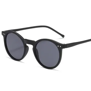 Dames zonnebril voor vrouwen Men Sun bril Mens Fashion Style Protects Eyes 0003