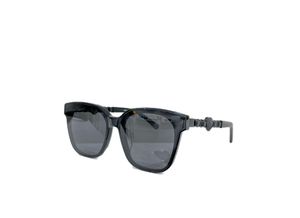 Womens Zonnebril Voor Vrouwen Mannen Zonnebril Heren Mode Stijl Beschermt Ogen UV400 Lens Met Willekeurige Doos En Case 7983