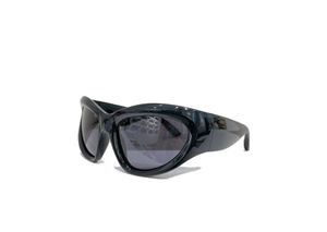 Gafas de sol para mujer para hombres y mujeres Gafas de sol Estilo de moda para hombre Protege los ojos Lente UV400 con caja y estuche aleatorios 0228