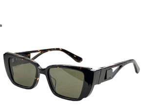 Gafas de sol para mujer para mujer, hombre, gafas de sol, estilo de moda para hombre, protege los ojos, lentes UV400 con caja y estuche aleatorios 8156