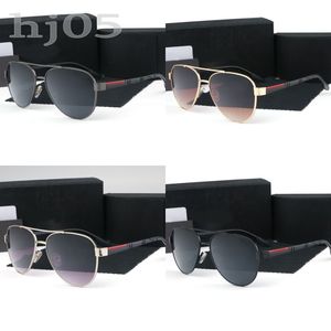 Lunettes de soleil pour femmes lunettes de designer surdimensionnées métal cadre mince lettre motif rétro gafas de sol nuances anti-coup de soleil coussinet de nez réglable lunettes de soleil de luxe PJ024C23