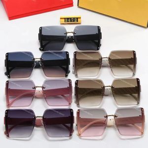 Lunettes de soleil pour femmes lunettes sans monture Fashion Sunglass Luxury Designer Hommes Femmes Classique Populaire UV Protection Shades lettres Lunettes de soleil Avec boîte d'origine en gros