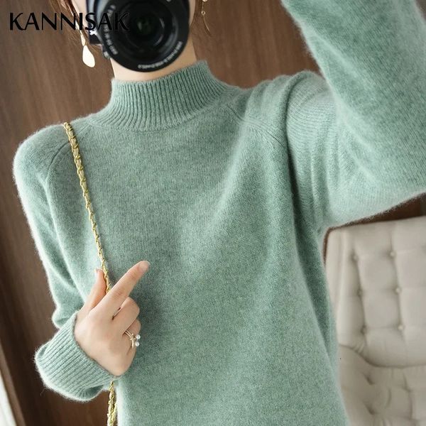 Chandails pour femmes automne et hiver épais pull chaud demi-col haut cachemire coréen pur vert décontracté basique dessiné tissu tricoté 231213