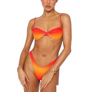 Bikini de maillots de bain pour femmes en deux pièces pour femmes hautes tongs en V Wont string 2 pcs de maillot de bain d'été