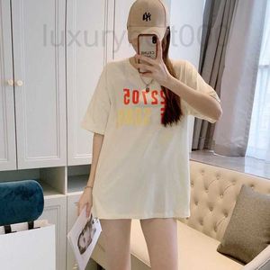 T-shirt Femme Designer 2023 Summer Mens T-shirt Casual Man Tees avec lettres Imprimer manches courtes Top Vendre Luxe Hommes Hip Hop Vêtements Paris 6acr