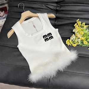 Femmes T-shirt Designer Autruche Cheveux Tricoté Gilet T-shirts Pour Femmes Lettre De Broderie Sans Manches Tricot À Capuche Dames Tees Conception