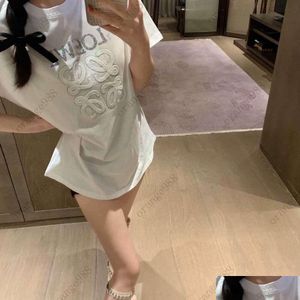 T-shirt féminin Low Home 23 New Sequin for Women Industrie Heavy Industry Nightlight Lettres Fashion Casual Special Special Perso Otoat