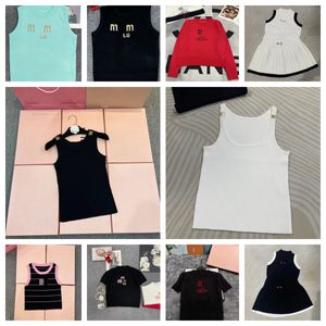 T-shirts pour femmes t-shirts en coton-mélange t-shirt haut de brodes imprimées shorts de créateur de créateurs o robes de cou dame longs swishishirts sweater sweatriques femme vintage recadré