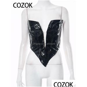 Womens Tanks 2023 Zomer Strapless Crop Tops Vrouwen Sexy Lederen Mouwloze Rits Sier Busiter Tube Top Corset Y2K Backless Party D