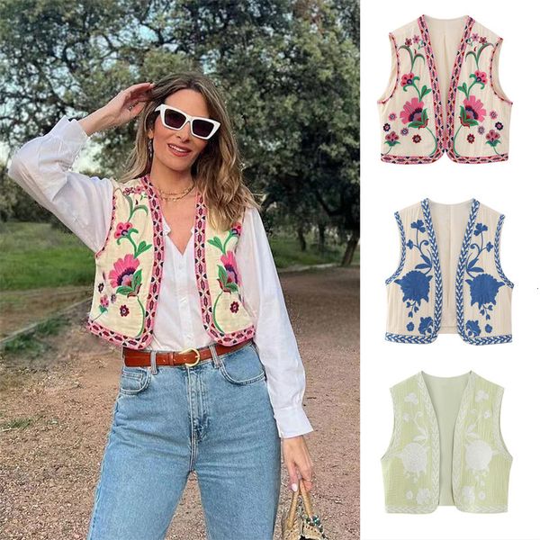 Femmes Réservoirs Camis Vintage Floral Broderie Gilet Vestes Femmes Ouvert Gilet De Mode Style National Sans Manches Cardigan Chemises Casual Boho Tops 230712