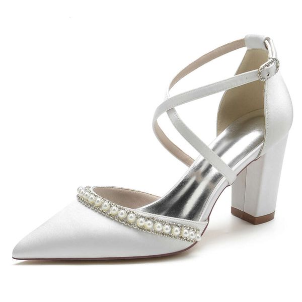 Chaussures de mariage de chaîne de diamant de perle pointue femme épaisse femme.