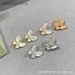 Pendientes de diseñador originales de Vancelfe para mujeres Pendientes de diseñador originales White Fritillaria Pendientes de mariposa para mujeres Silver Sterling K Rose Gold High Jewelry con logotipo