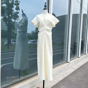 Robe longue élégante en lin mélangé de viscose et de lin toteme pour femme