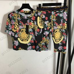 Survêtement pour femmes Sun Floral Print Crewneck T-shirt à manches courtes Ruban élastique Short au genou Créateur de mode Femmes Yoga Track Suit Vêtements