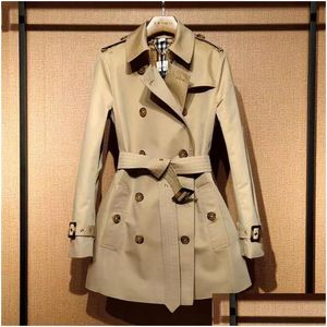 Trench Coats 2023 Coat de créateur original Fashion Classic British British Bettige Veste décontractée avec des vêtements de livraison de ceinture Clothi Dhkbw