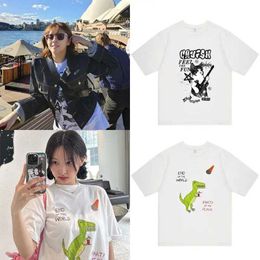 T-shirt femme porte-clés longes deux fois coréen Im Nayeon Yoo JeongYeon même t-shirts à manches courtes femmes été lâche dinosaure chat demi manches coton imprimé J240309