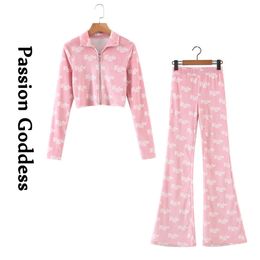 Dames tweedelige broek schattige vrouwen 2 fluwelen sets loungewear tracksuits babe letter geprinte ritsjacks hoge taille flare outfits 230817