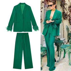 Pantalones de dos piezas para mujer Moda Pluma 2 Conjunto Trajes Otoño Elegante Blazer Verde Formal Chic Oficina Traje de mujer 2 220906