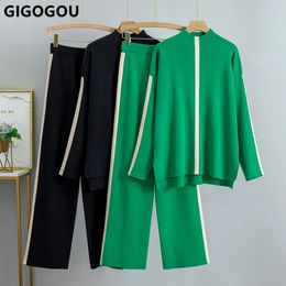 Pantalones de dos piezas para mujer GIGOGOU 22 piezas suéter pista Raya vertical cuello tortuga suéter oscilante conjunto de pierna ancha abrigo 231118