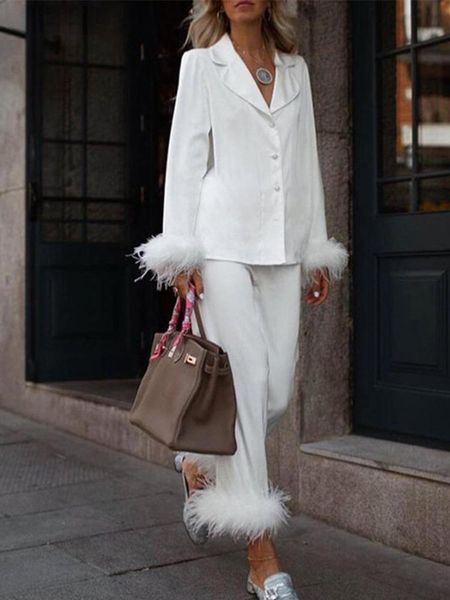 Pantaloni da donna a due pezzi Sexy con blazer di piume e abiti dritti Moda donna Furry Colletto su misura Camicie Pantaloni Set Lady Outfit 221121