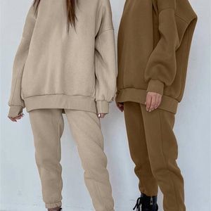 Femmes Deux Pièces Pantalons Femmes Survêtement Polaire À Capuche Deux Pièces Ensemble Lâche Hoodies Jogger Pantalon Ensembles Femme Automne Casual Lady Sportswear Costume 221007