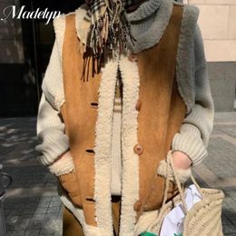 Femmes Gilets Automne Hiver Fourrure Gilet Femmes Chaud Sans Manches Poche Vestes Gilet Polaire Couture Manteaux Mujer O Cou Réversible 231122