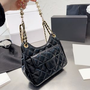 Womens Oil Wox Cuir Vachette Hobo Sacs À Bandoulière Perle Chaîne Poignée Soirée Bourse Grande Capacité Matériel En Métal Doré Matelaase Embrayage Designer Sacs À Main 23CM