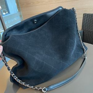 Dames vintage nubuck gewreven luchthaven hobo tassen gewatteerd verouderde zilveren riem schouderlareg capaciteit maxi handtassen fshion street trend outdoor sacoche 38x30cm