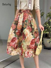 Pintura al óleo vintage de mujer Falda floral Fashion Corea de la cintura alta Cabaletas engrosadas Jacquard S-XXXL Spring K219 240510