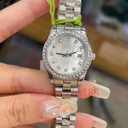 Montre de créateurs pour femmes, bracelet doré, à Quartz, 28mm, mode, adapté aux cadeaux personnalisés durables