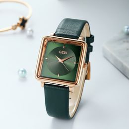 Regardez des femmes à la mode de mode de haut niveau Luxury Square deanison Quartz ceinture étanche Watch E4