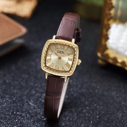 Dameshorloge horloges van hoge kwaliteit designer Fashion luxe Quartz-batterij Kleine vierkante wijzerplaat van hoge kwaliteit riemmodel waterdicht horloge