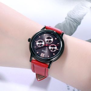 Montres pour femmes montres de haute qualité Designer Limited Edition Luxury Quartz Battery Leather 37 mm Watch