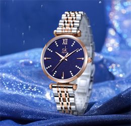 Reloj para mujer Relojes de lujo de alta calidad Edición limitada Batería de cuarzo Banda de acero digital romana antigua Reloj con esfera de estrella Reloj resistente al agua