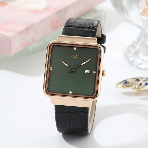 Montre femme montres de haute qualité luxe mode Quartz-batterie mode cuir étanche 43mm montre