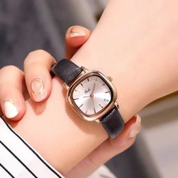 Montres pour femmes de haute qualité Design de mode luxe Quartz-Batterie montre décontractée montre de luxe cadeaux