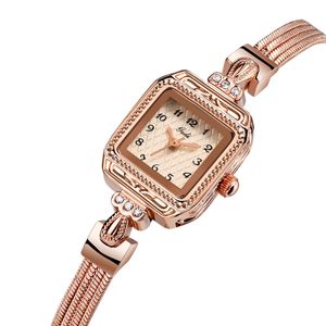 Montres pour femmes de haute qualité de luxe mode vintage cuivre imitation serpent bracelet montre plaque carrée antique 20mm montre