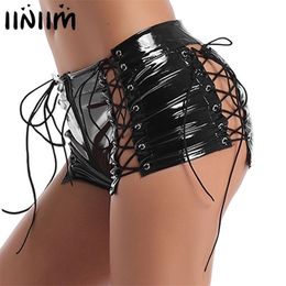 Femmes Wetlook Sexy Mini Shorts En Cuir Taille Basse Creux À Lacets Fermeture À Glissière Entrejambe Booty Pour La Soirée Cocktail Clubwear 210719