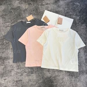 Lettre recadrée femmes t-shirts t-shirt décontracté été hauts à manches courtes respirant blanc rose gris chemises de créateurs