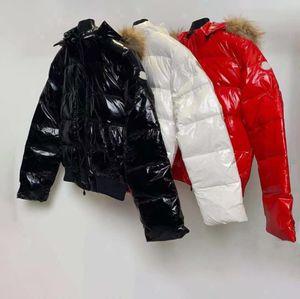 Vestes d'hiver pour femmes Parka Femmes Classic Casual Down Coats Luxury Outdoor Veste chaude de haute qualité Lady Outwear2204834