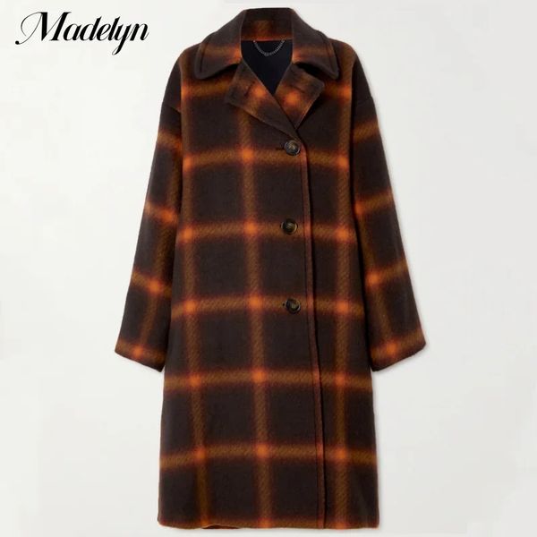 Femmes mélanges de laine automne hiver Plaid Trench manteau femmes mode longue vérification Polyester coupe-vent épais lâche revers pardessus femme 231025