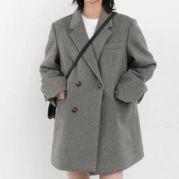 Womens Wool Blends Femmes laine costume manteau coréen solide automne hiver Blazer épais chaud surdimensionné bureau dame poche ample décontracté longue veste 231021