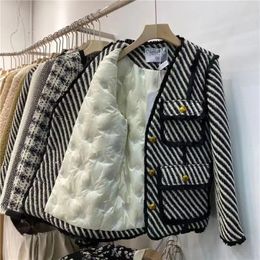 Femmes laine mélanges laine manteau hauts mode tweed vers le bas coton veste automne hiver lâche mince garder au chaud femme poche survêtement 230818