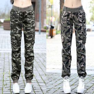 Femmes Entraînement Camouflage Militaire Harem Cargo Jeans Pantalon Denim Salopette Faisceau Baggy Pantalon Dames Lâche Multi-poches Pantalon 211124