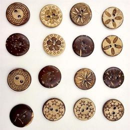 Boutons en bois 18mm noix de coco 2 trous pour boîte-cadeau à la main Scrapbook artisanat fête décoration bricolage faveur couture accessoires321W