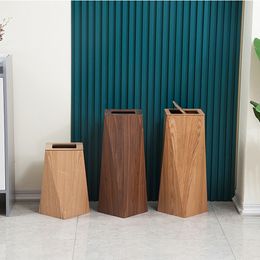 Bin de basura creativa de madera con cubierta Nordic Ins Light Baño de lujo Trash Bath Cate Office Home Stay Waste Disposer