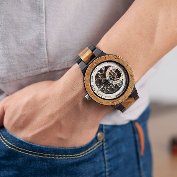 Montre mécanique en bois pour hommes, boîtier Design rétro avec étiquette dorée à côté, automatique et multifonctionnelle, 241c