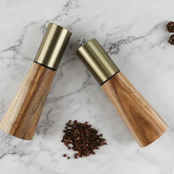 Moutilleurs de noix d'épices en métal en bois pour outils de cuisson de la cuisine Assaisonnement au poivre Salt Salt Salleur Shaker pour outils d'épices aux herbes