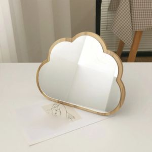 Frame de miroir en bois compact compact Cloud Forme de maquillage haute définition Surface détachable Deploin 240408